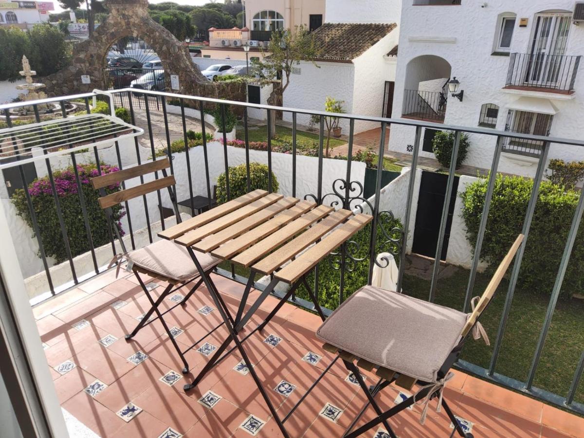 מאלגה Tranquility Studio Apartment מראה חיצוני תמונה